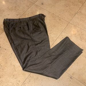 Men’s Brioni grey pleated dress pants sz 50 inseam 31 perfect condition!